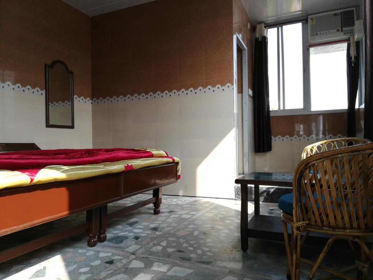 Raahi The Travellers Nest Hotel Rishikesh Exterior photo